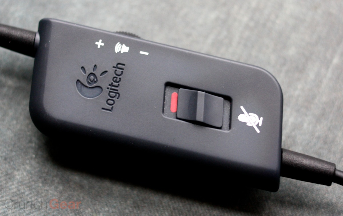 Review and giveaway: Logitech G330 portable gaming headphones | TechCrunch