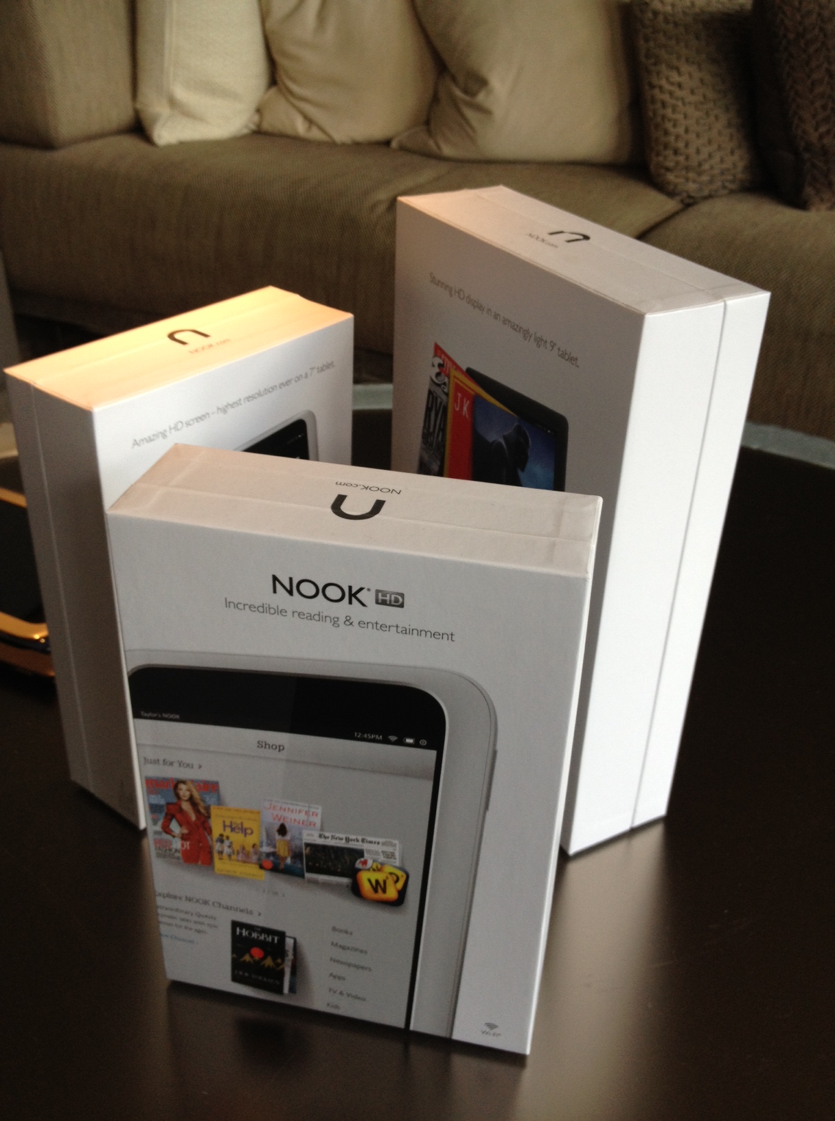 HandsOn With B&N's 7" Nook HD, 9" Nook HD+ The Fire HD Better Watch