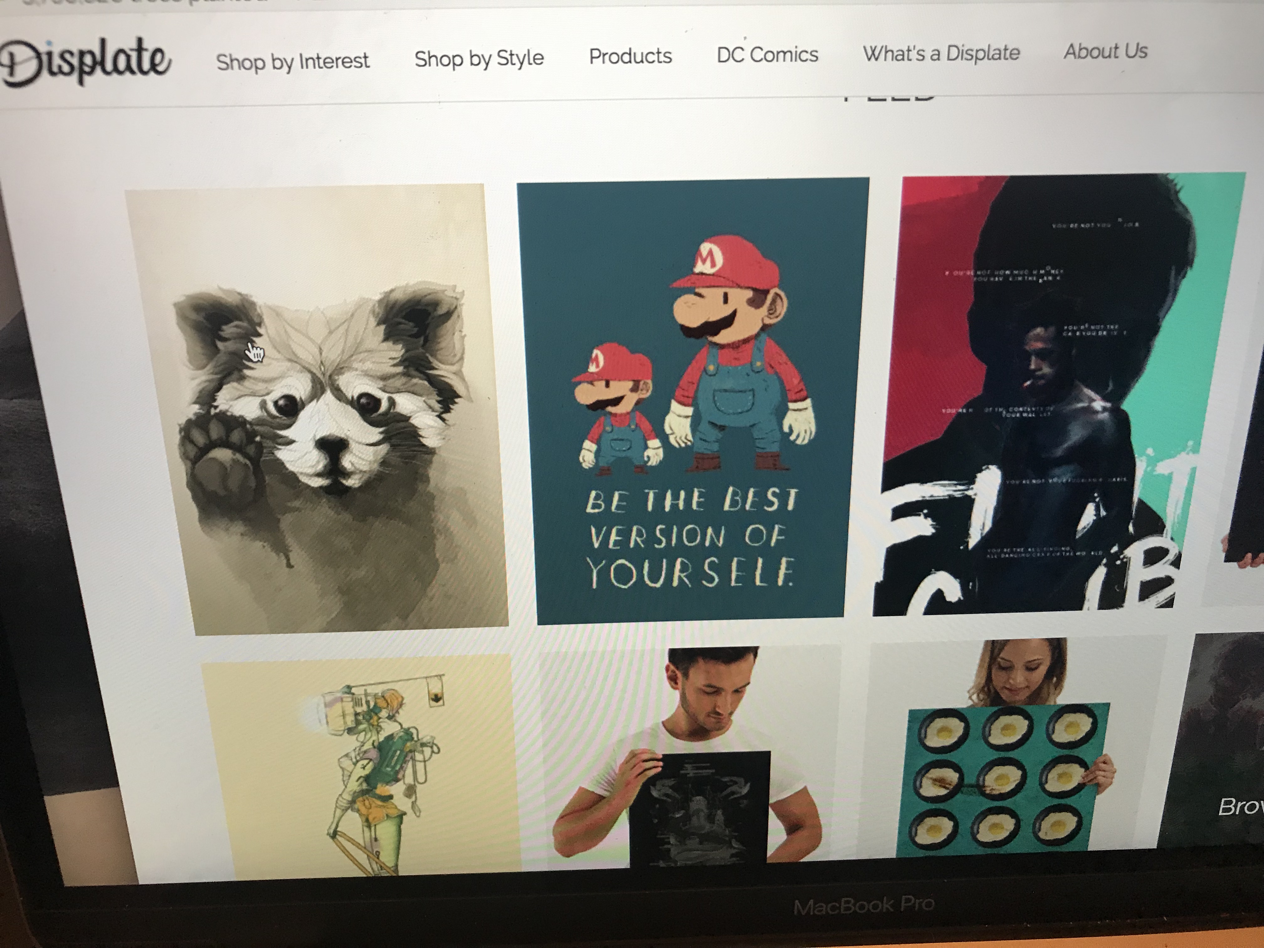 Polish startup Displate raises raises 2 million Euro to decorate your
