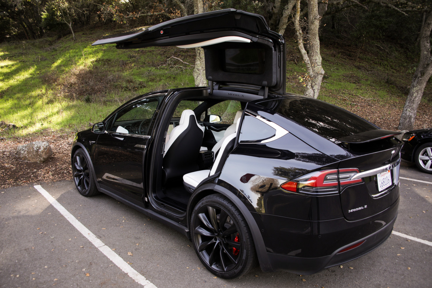 Swiss police order up Tesla Model X police cars for active duty