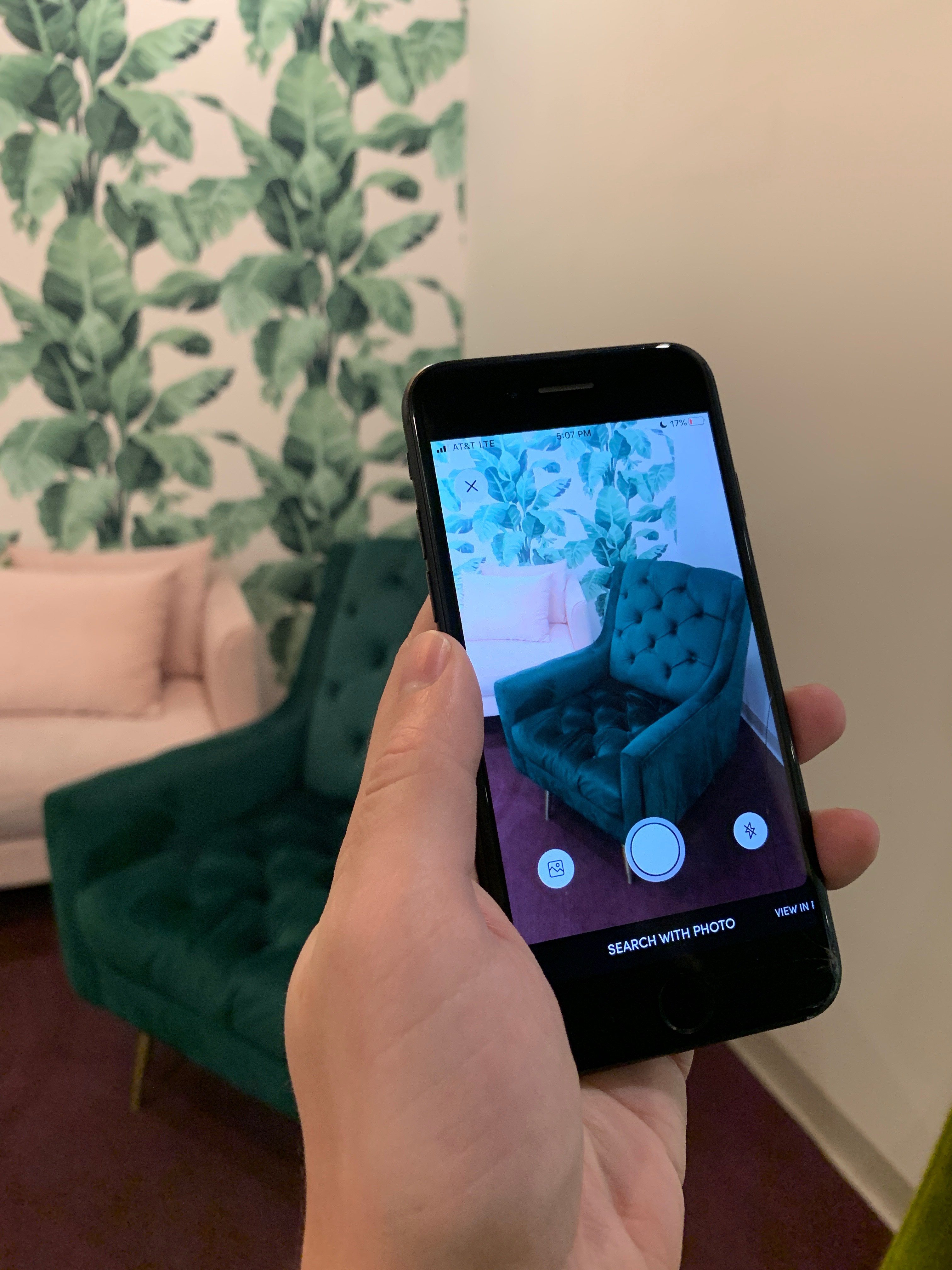 Wayfair's app adds 3D visualization tools, including interactive photos