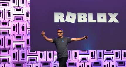 Chloe Tuber Roblox Galactic Speedway Creator Challenge Gameplay 3 Free Roblox Items Star Wars Bb 8 Stormtrooper Helmet And Rey S Staff roblox picture creator