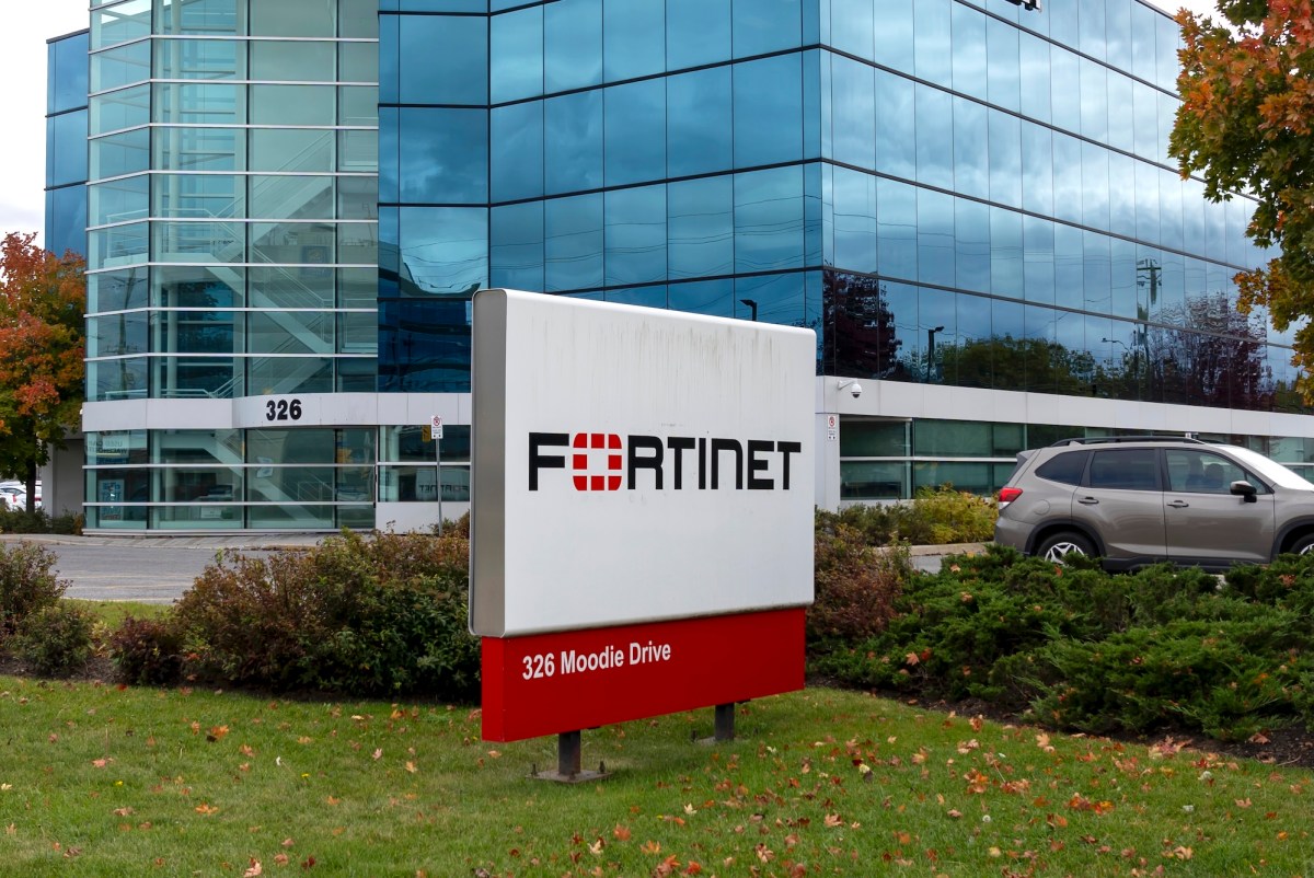 يستغل المتسللون خطأً جديدًا في جدار الحماية Fortinet لاختراق شبكات الشركة يستغل المتسللون خطأً جديدًا في جدار الحماية Fortinet لاختراق شبكات الشركة