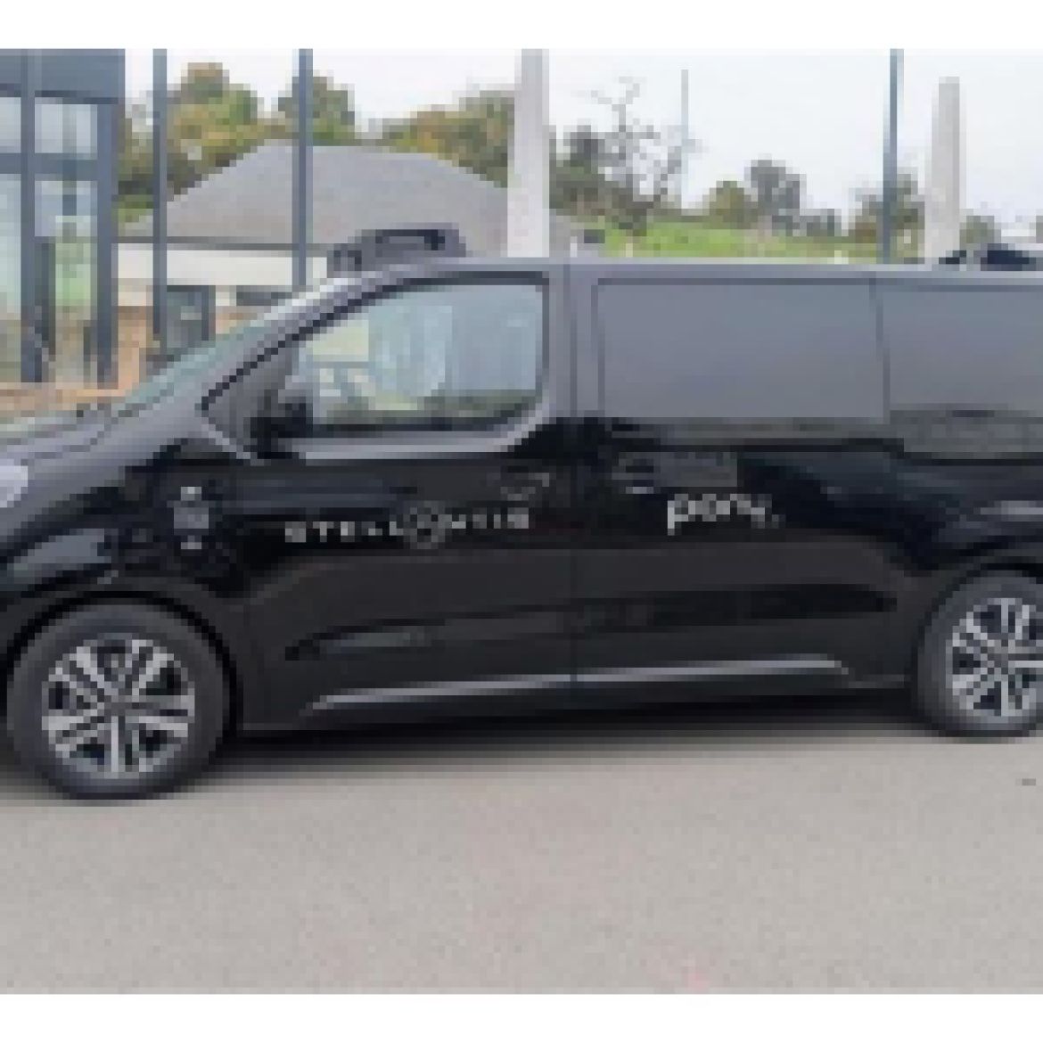 Stellantis teams up with Pony AI to develop robotaxis in Europe 