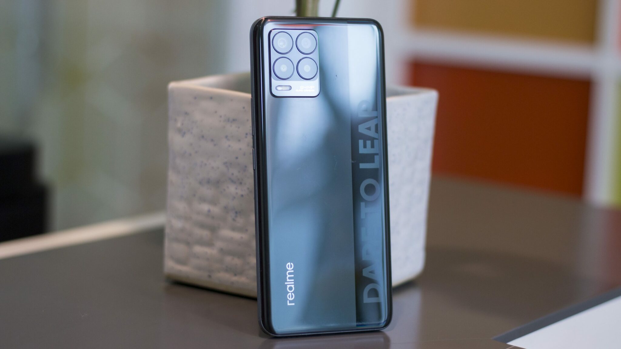 5 HP Layar Super AMOLED 2 Jutaan Desember 2021 Techdaily