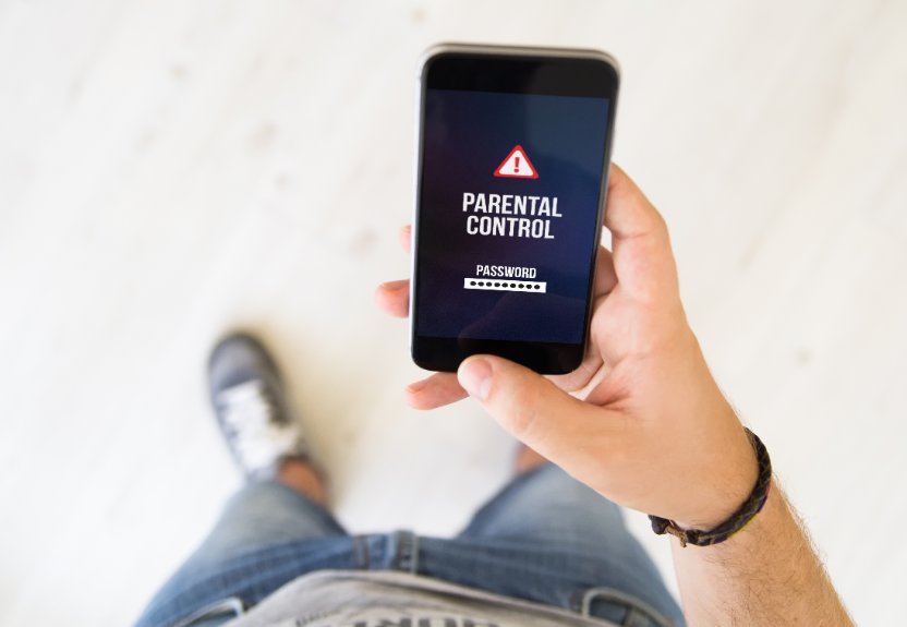 Cell Phone Monitoring For Parents Top Apps And Safety Tips