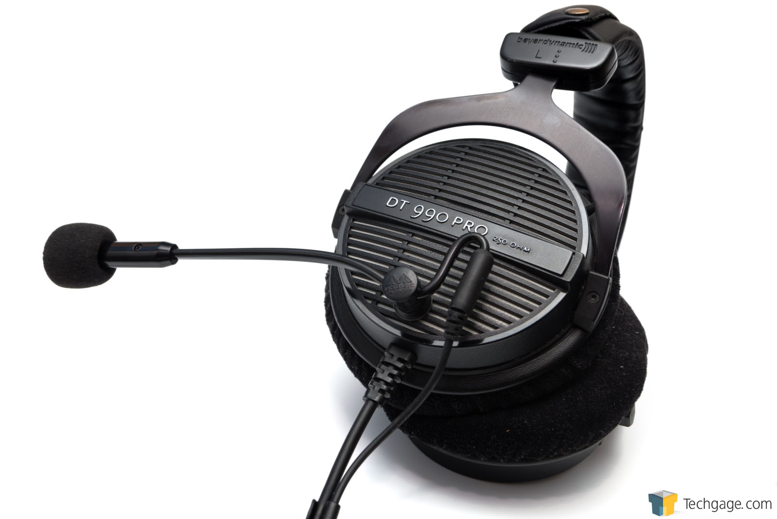 Turn Premium Headphones Into A Headset Antlion Audio’s ModMic 5