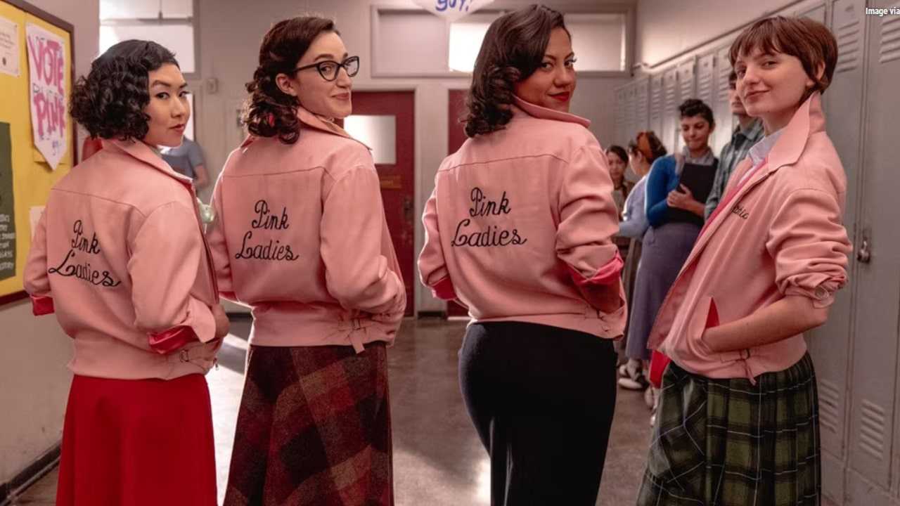 Grease Rise of the Pink Ladies cancellato!