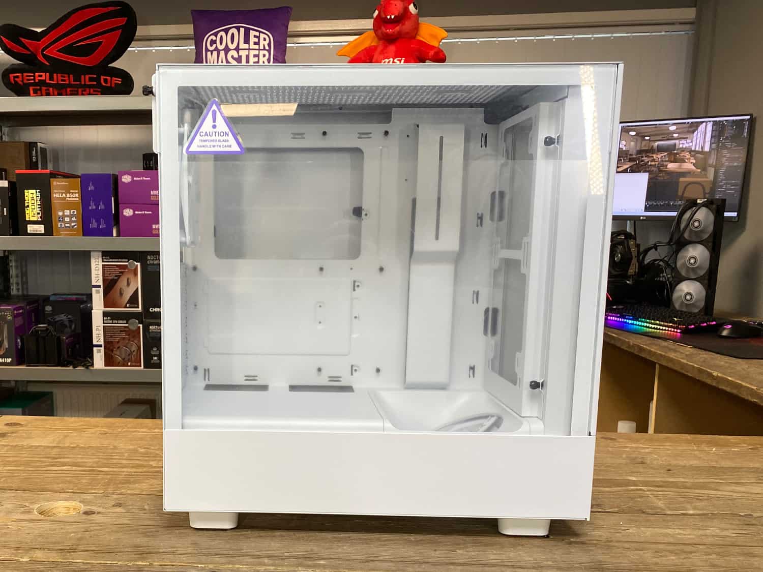 NZXT H5 Flow review (Mat Wit) - TechGaming