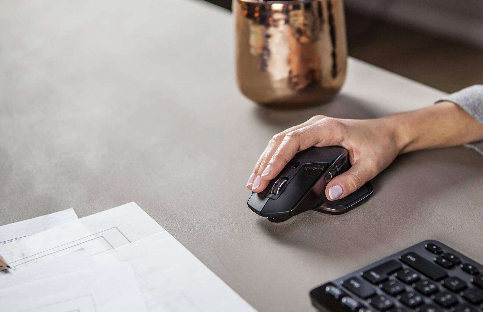 6 Spoton Benefits of Using an Ergonomic Mouse TechGeekers