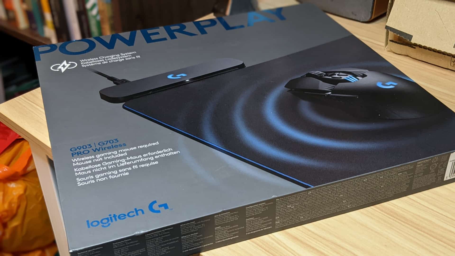 Logitech G PowerPlay Mouse Pad Review