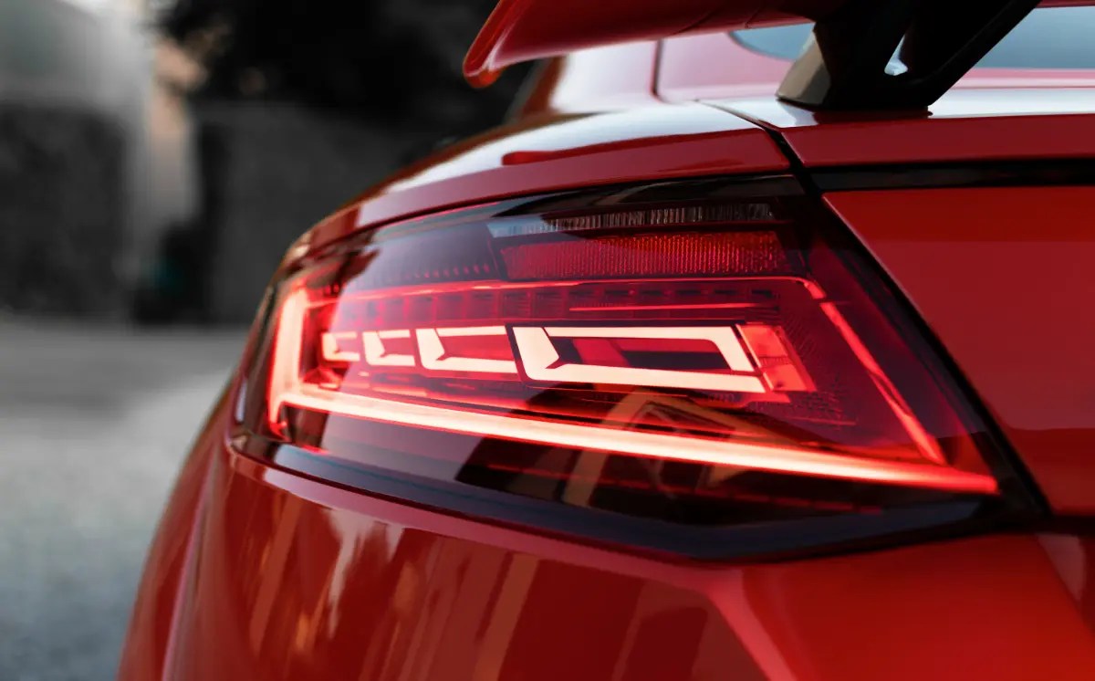 Why Are Tail Lights Red? Techhistorian