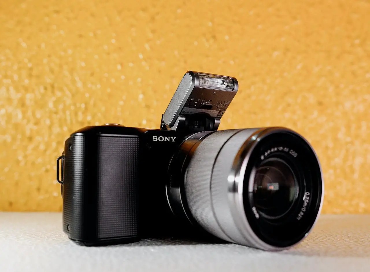 Top 4 camera flash for sony a7iii in 2023 Techiecycle