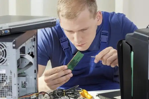 How to Choose a Computer Repair Company - Tech Journal