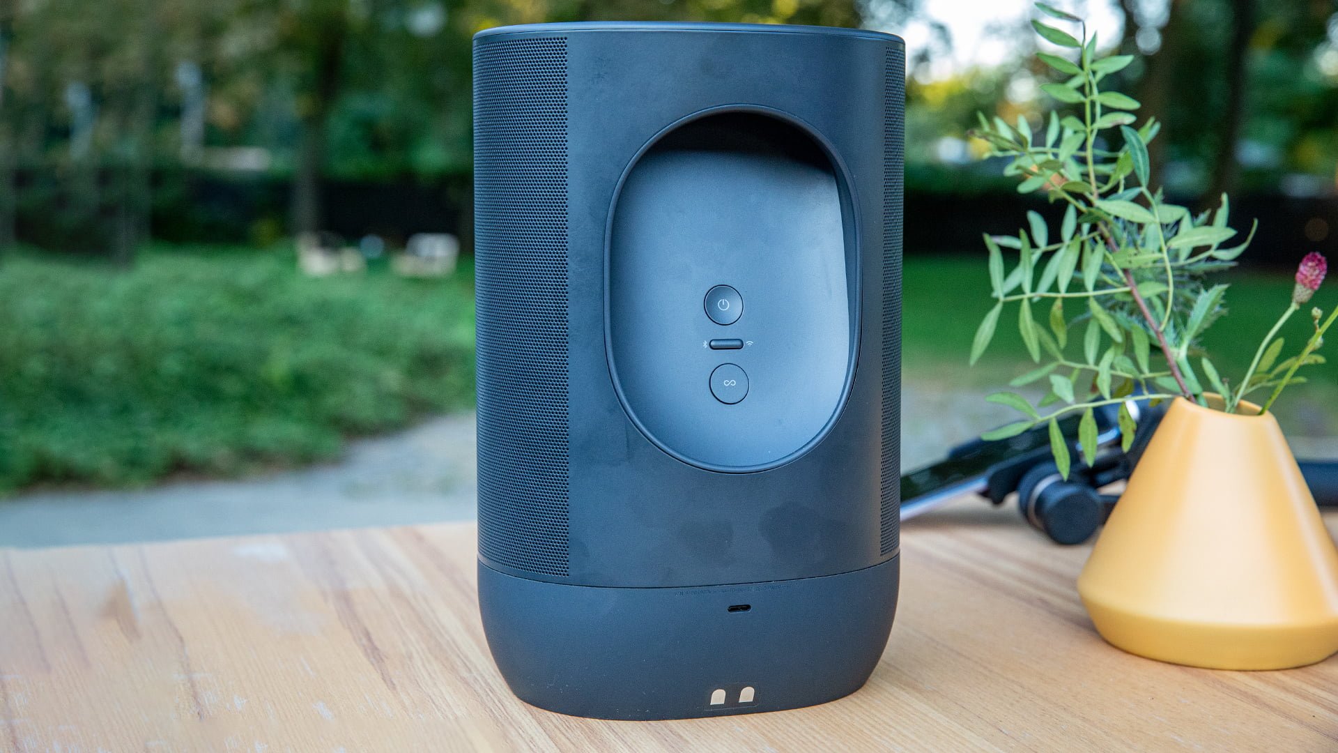 Sonos Move Schicker BluetoothSpeaker für unterwegs mit Apple AirPlay2