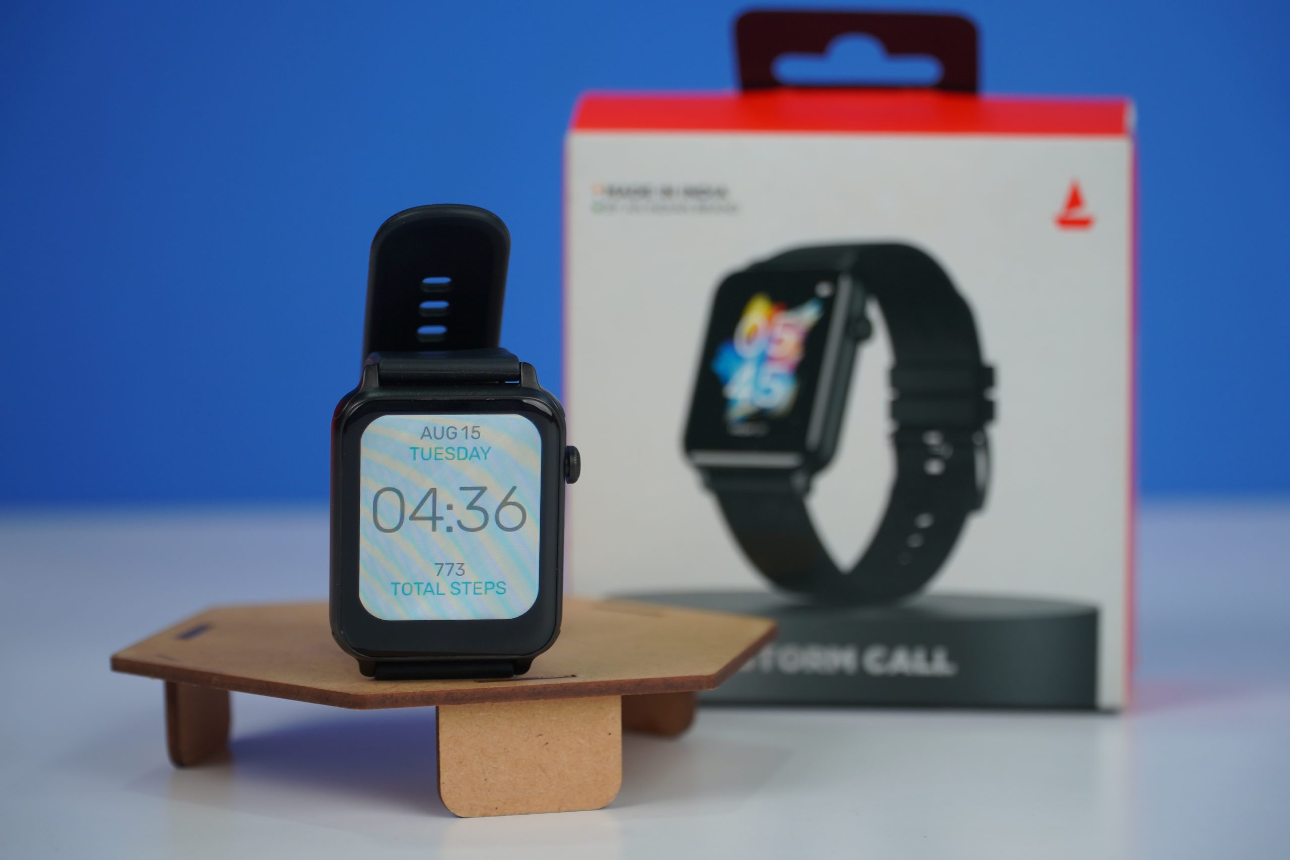 bOAT Storm Call Review: Budget Smartwatch with Calling Feature!