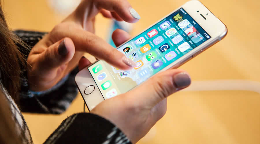 How to Get More Space on Your iPhone by Making Your Apps Smaller