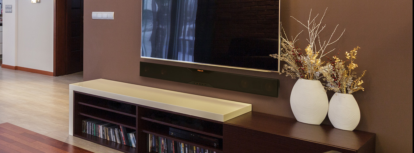 How to choose a Good Soundbar or a Speaker Techlustt