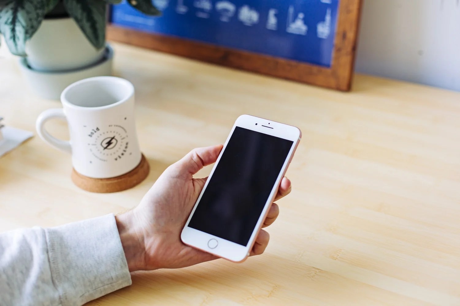 How to Fix iPhone Keeps Restarting Issue 6 Solutions TechMag