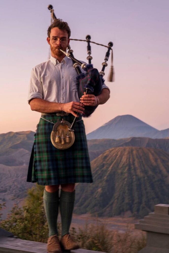 How to Wear a Casual Kilt with Style and Confidence TechMoran