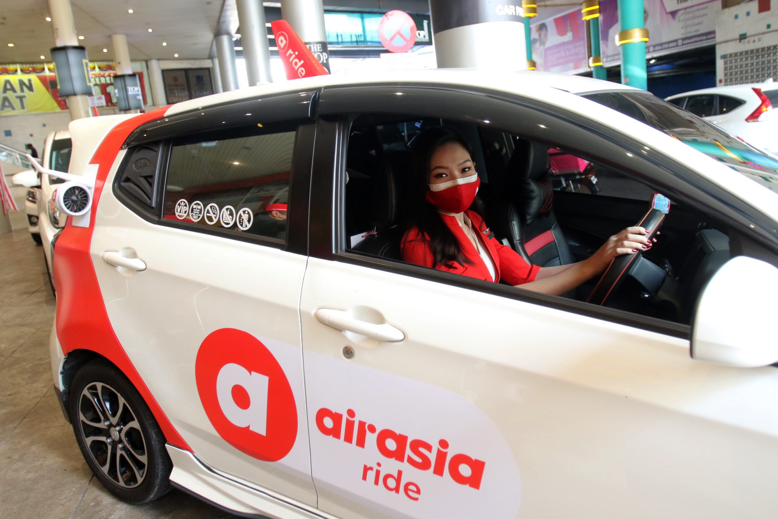 airasia ride launches LadiesONLY, a femaleonly ehailing service in