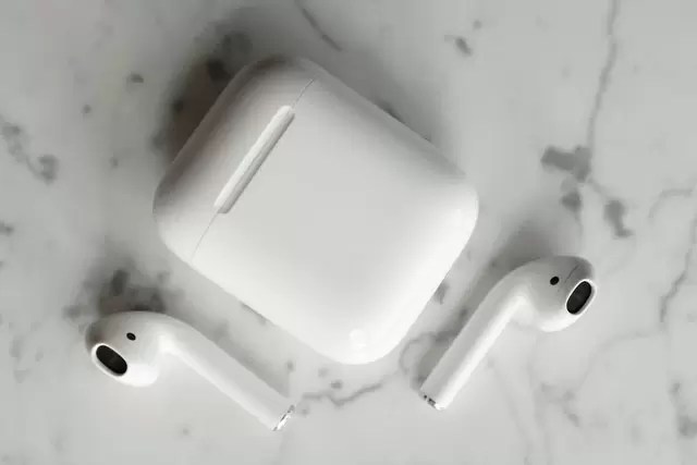 Best AirPods Charging Case on Amazon 2021