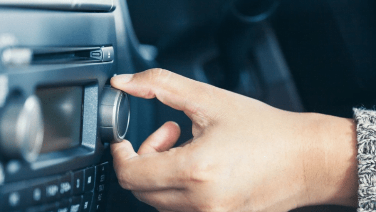 Can A Car Radio Drain Your Battery? (December 2023)