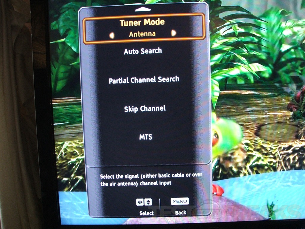 Vizio 47" LCD 120Hz HDTV SV470XVT Technogog