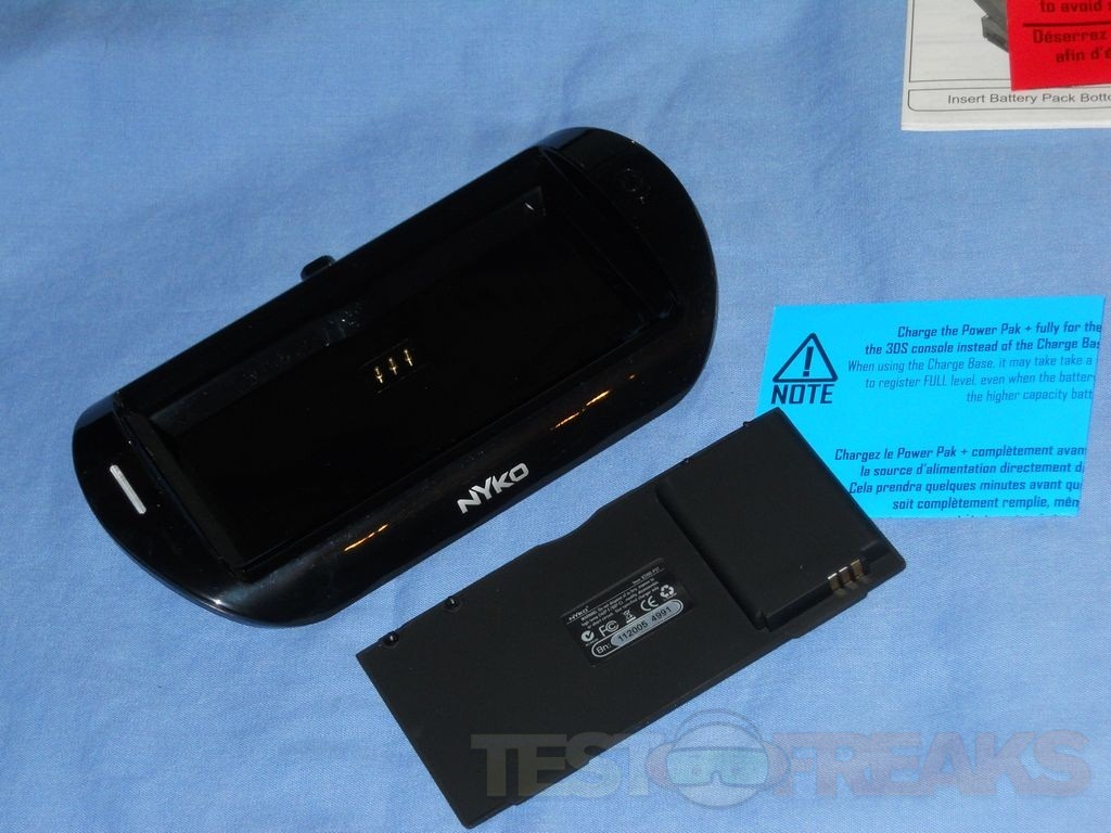 Review of Nyko Charge Base for Nintendo 3DS Technogog