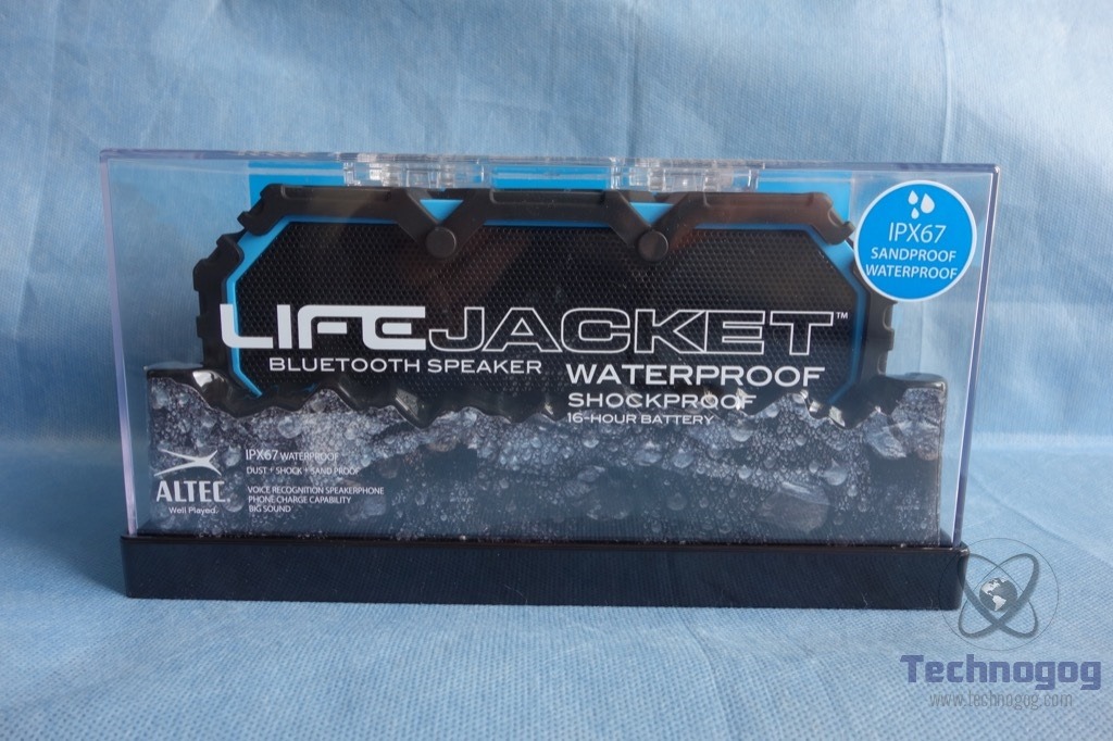 Review of Altec Lansing Life Jacket Bluetooth Speaker | Technogog