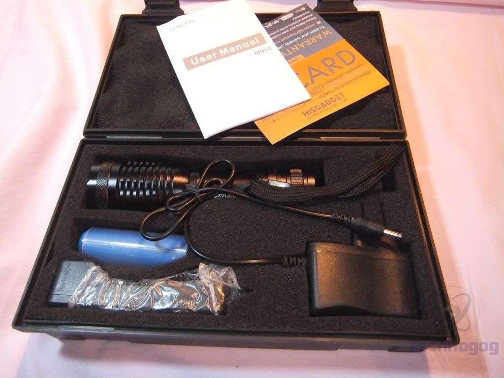 Review of OxyLED MD50 Cree 500 Lumen LED Flashlight Technogog