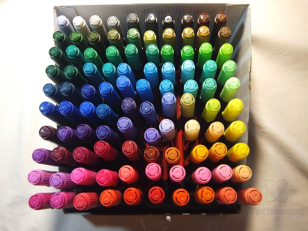 Review of US Art Supply Super Markers 100 TwinTip BroadLiner Marker Set Technogog