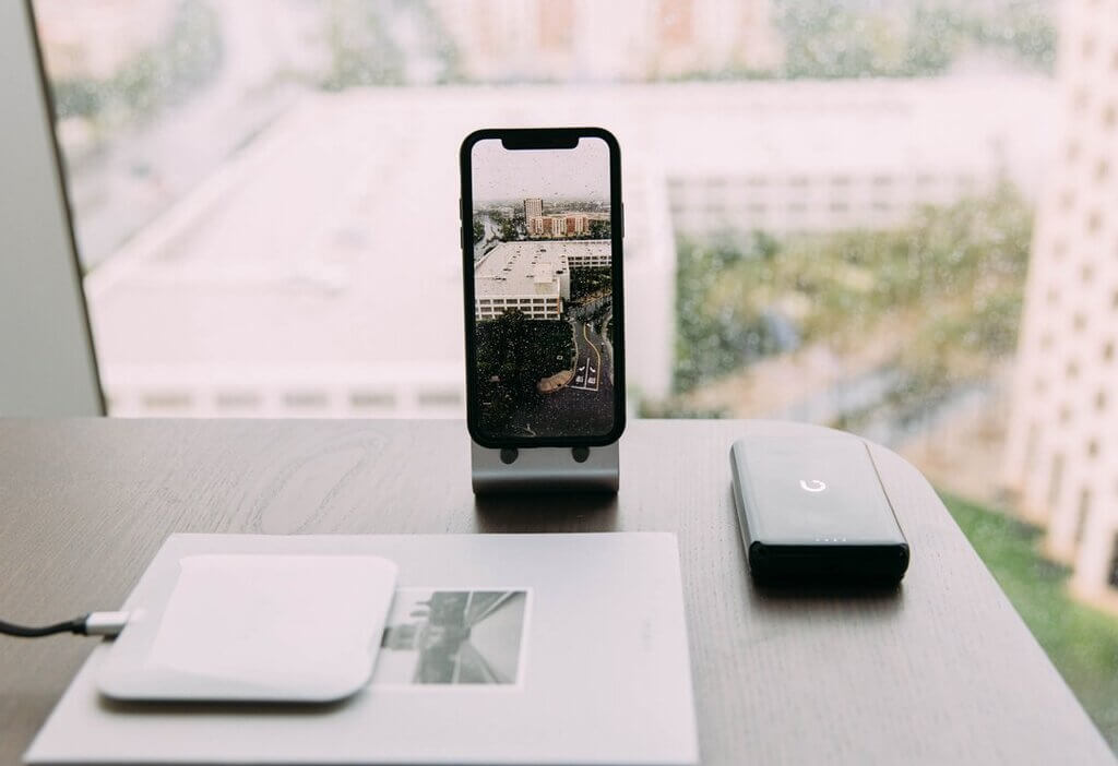 Top 5 Smartphone Accessory Gifts for Any Special Event