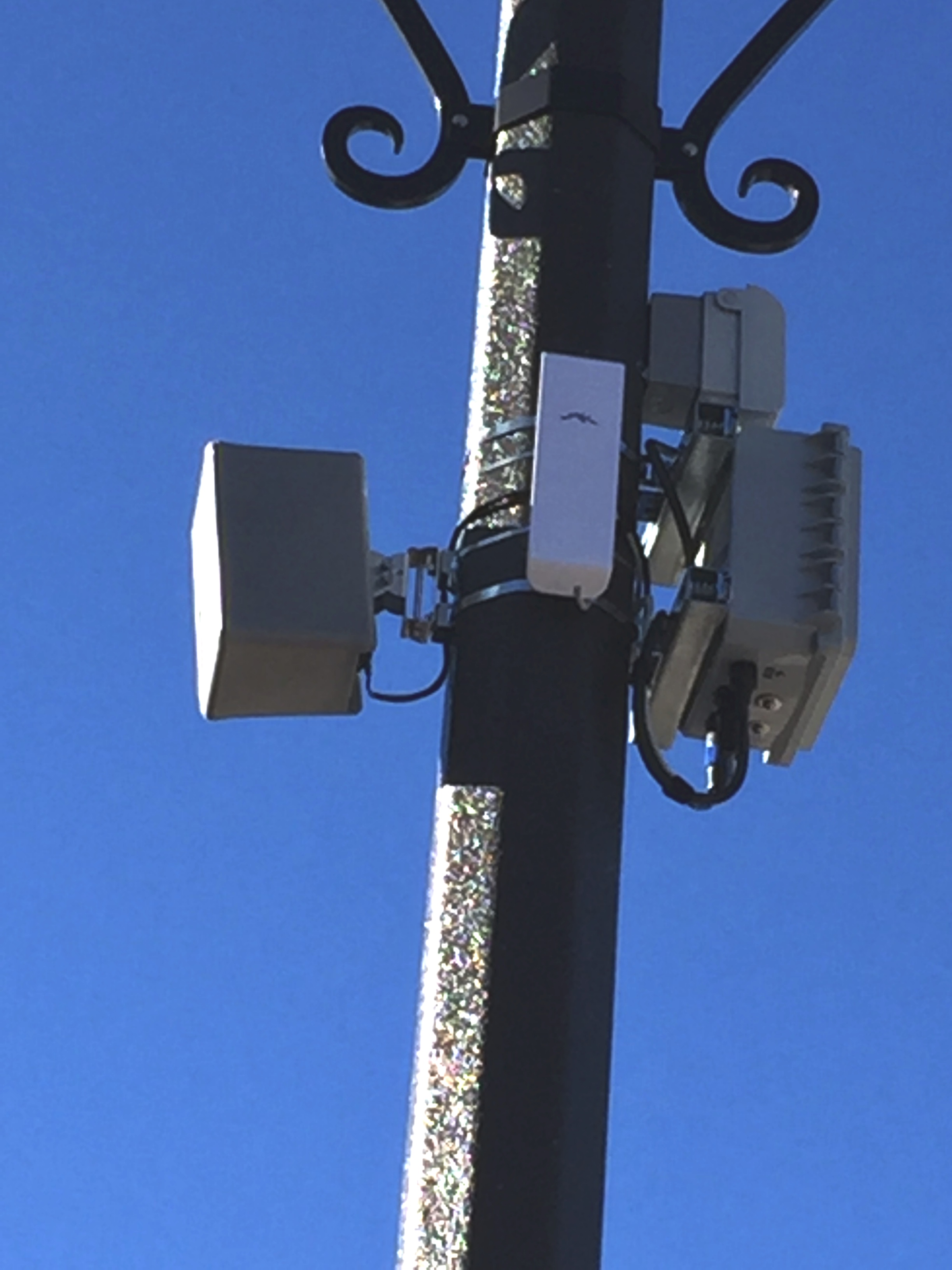 Wireless Outdoor Audio System Blankets Five Acres of Downtown Las Vegas