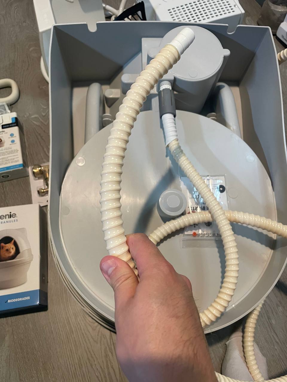 CatGenie A.I. SelfFlushing Cat Box Review TechnoMEOW