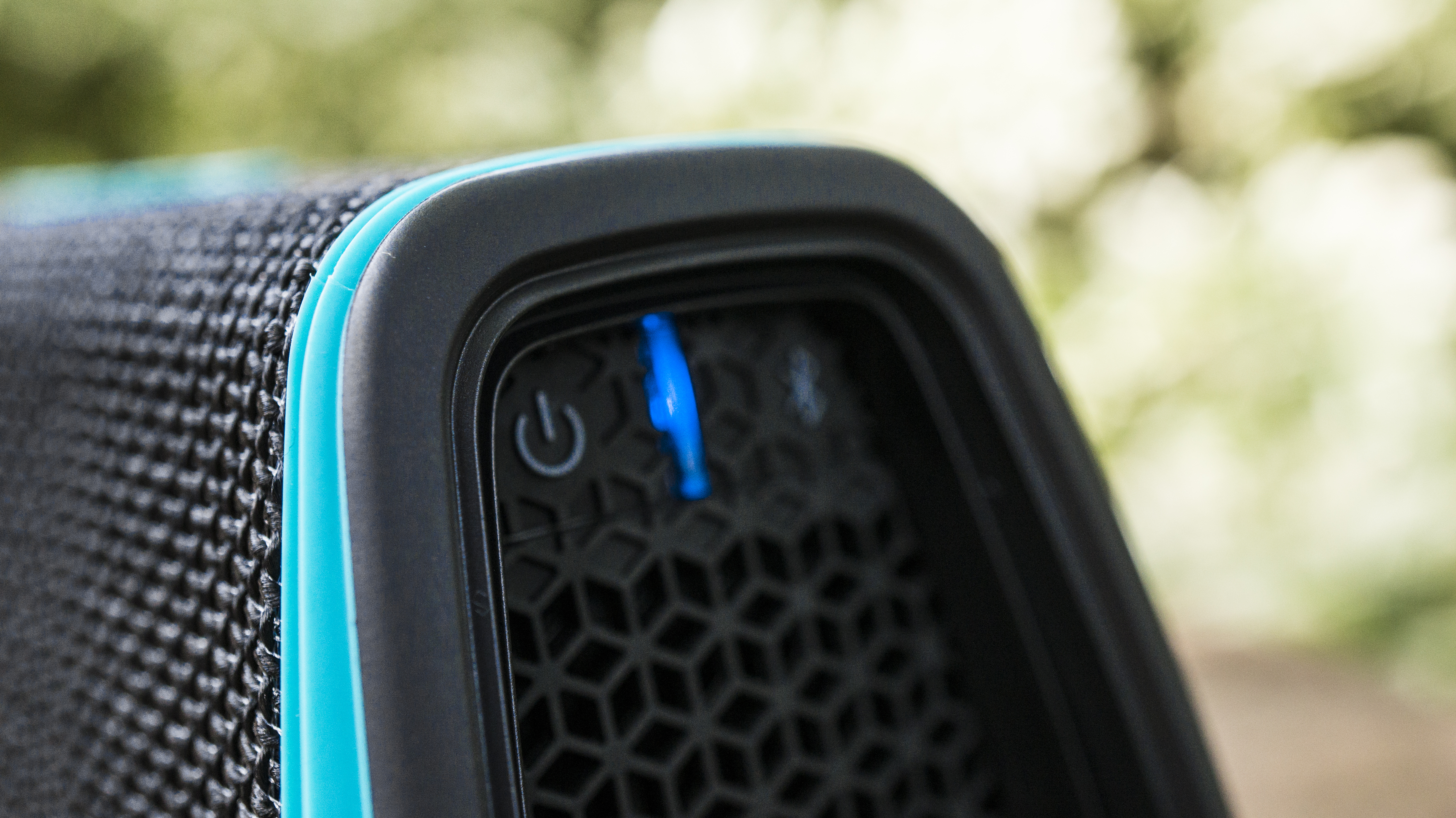 Fugoo Bluetooth Speaker Review //