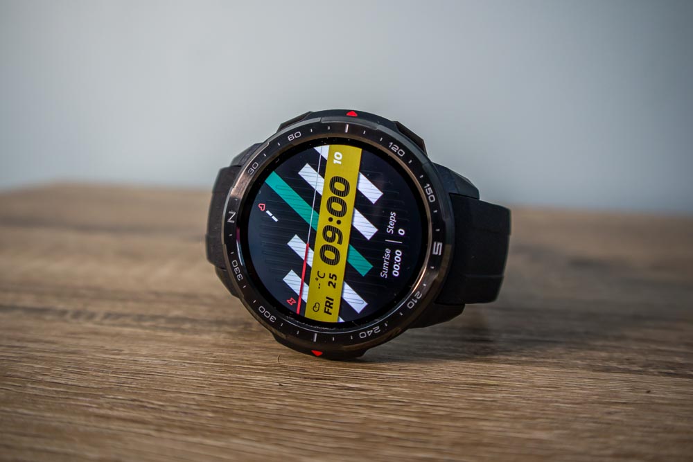 Honor Watch GS Pro Review | TechNuovo