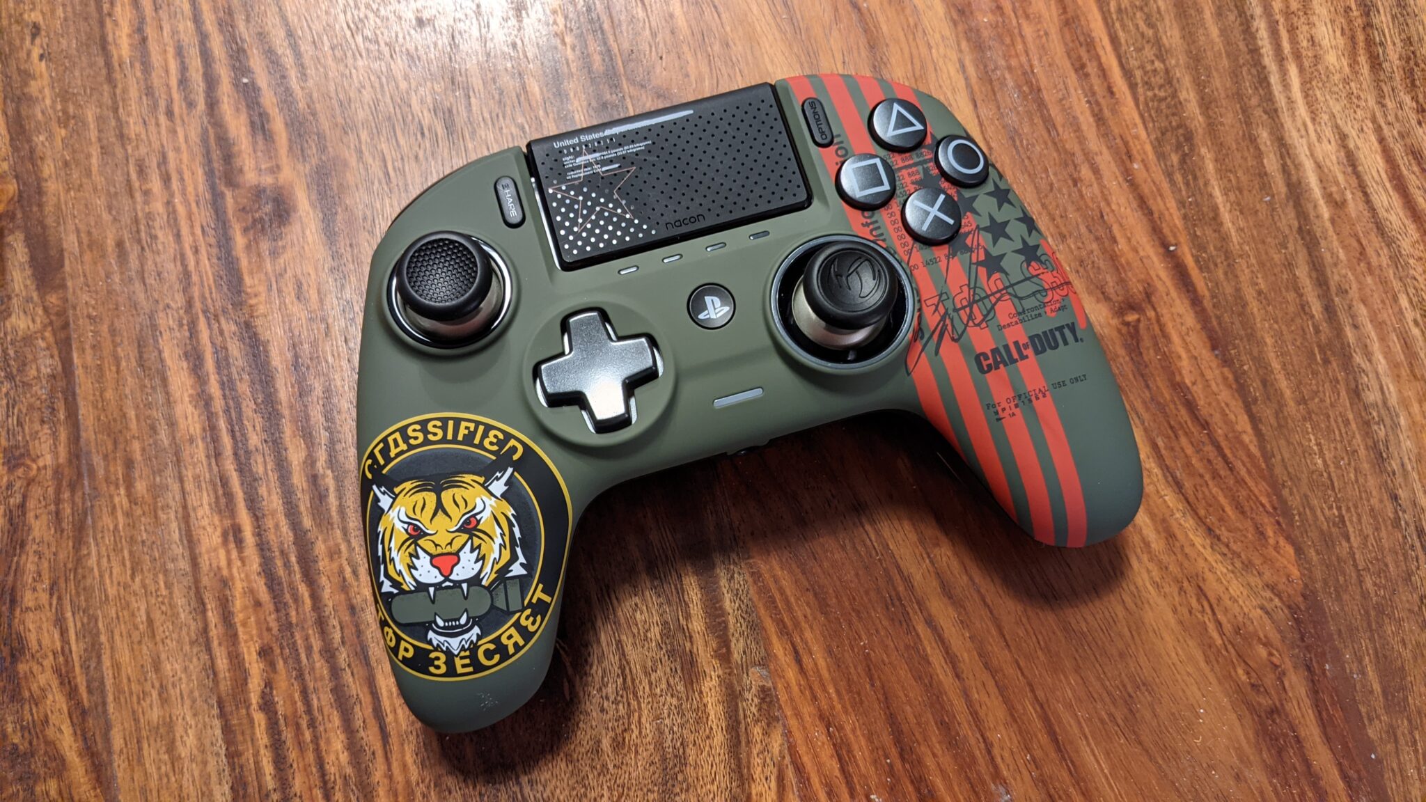 Nacon Revolution Unlimited Pro Controller Call of Duty Nacon Revolution Unlimited Pro Controller Call of Duty