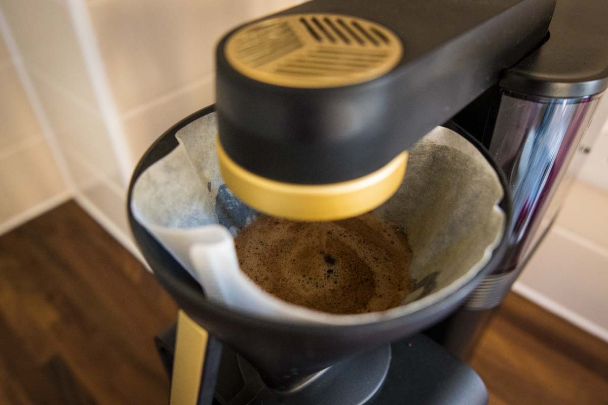Melitta EPOUR Coffee Machine Review | TechNuovo