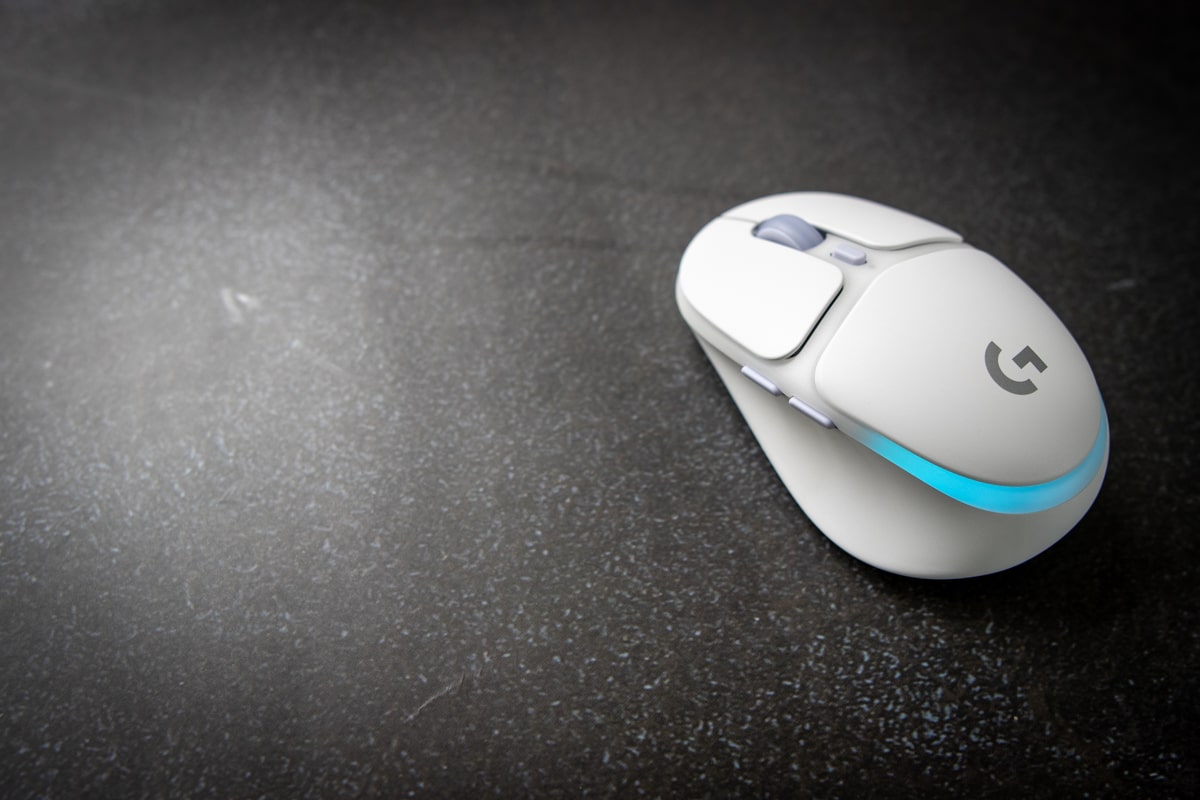Logitech G705 Gaming Mouse Review | TechNuovo