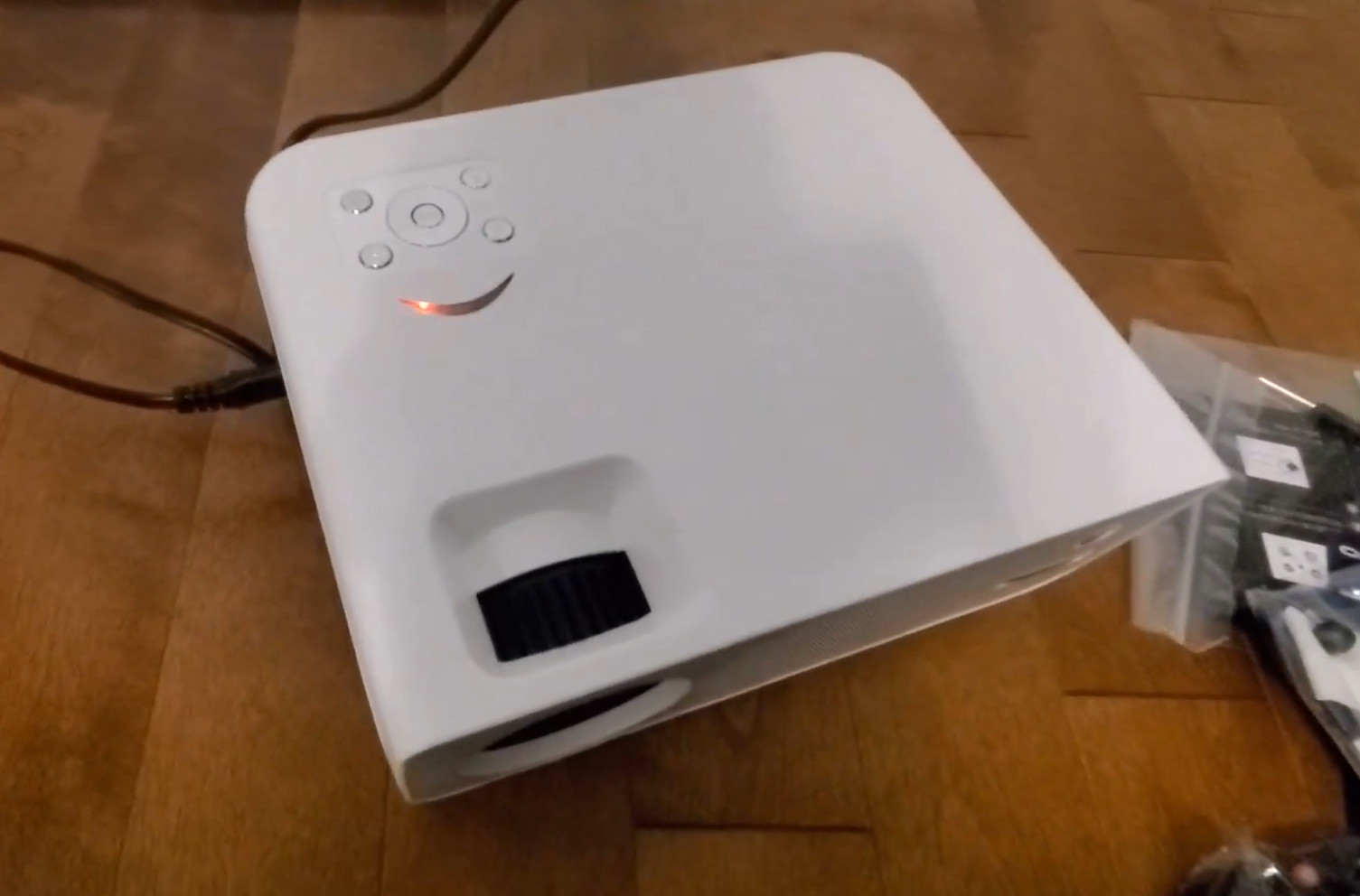 Top 10 Best Projectors under 500 TechPicko