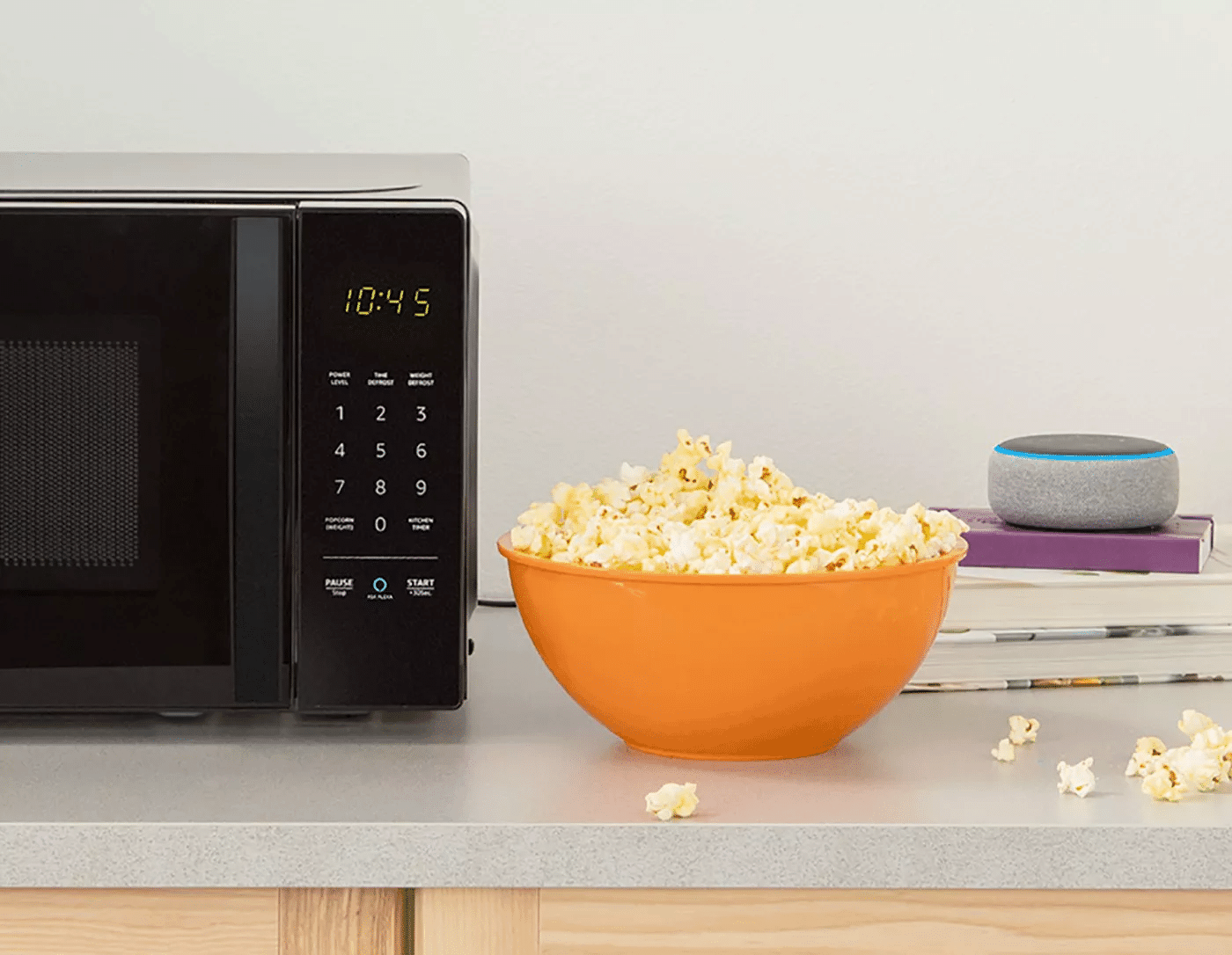 60 AmazonBasics Microwave with Alexa Announced Alongside Smart Plug