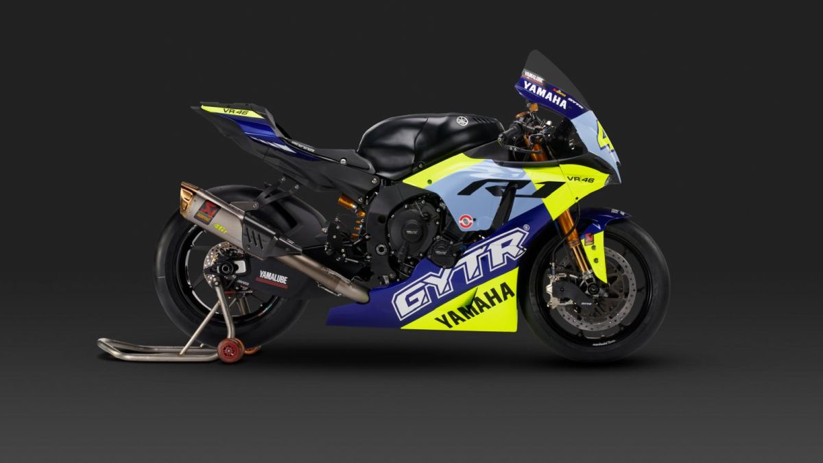 Yamaha R1 Valentino rossi celebrato con un versione speciale...