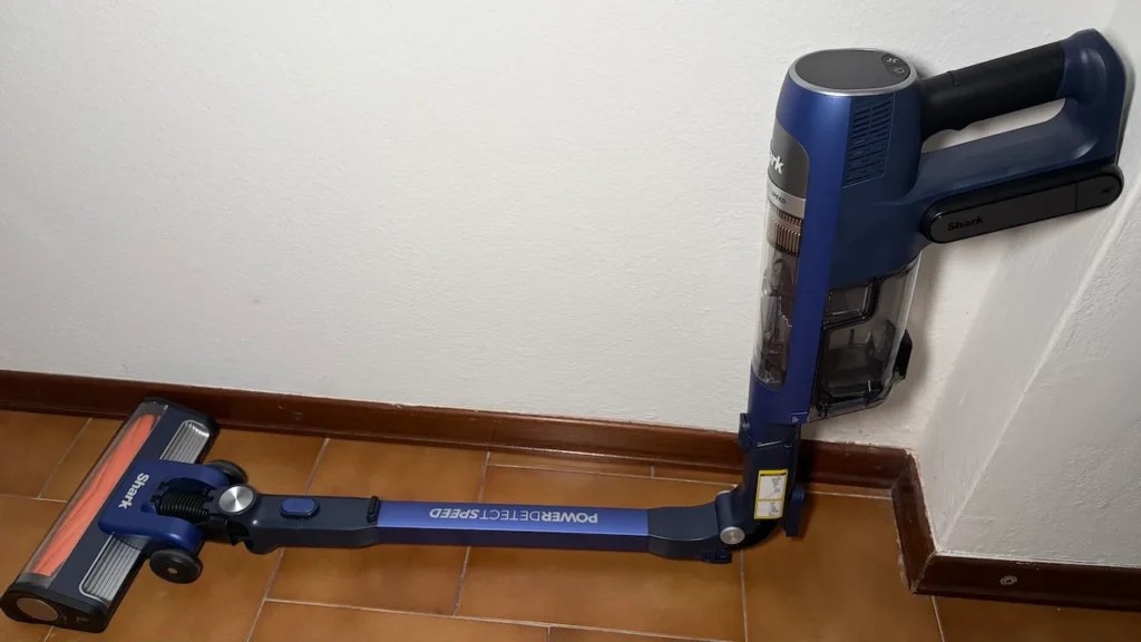 piega Shark PowerDetect Speed Clean & Empty