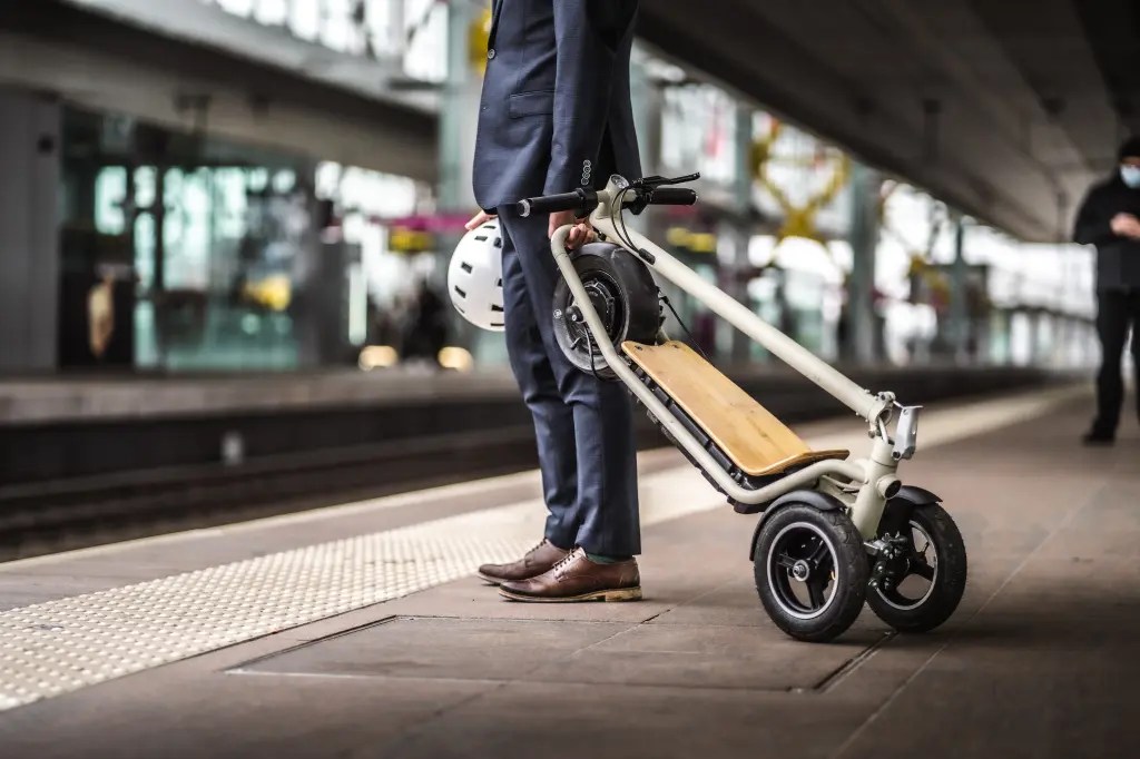 Gentse Start-Up Taito Lanceert Taitan E-Step Met Drie Wielen - Techpulse