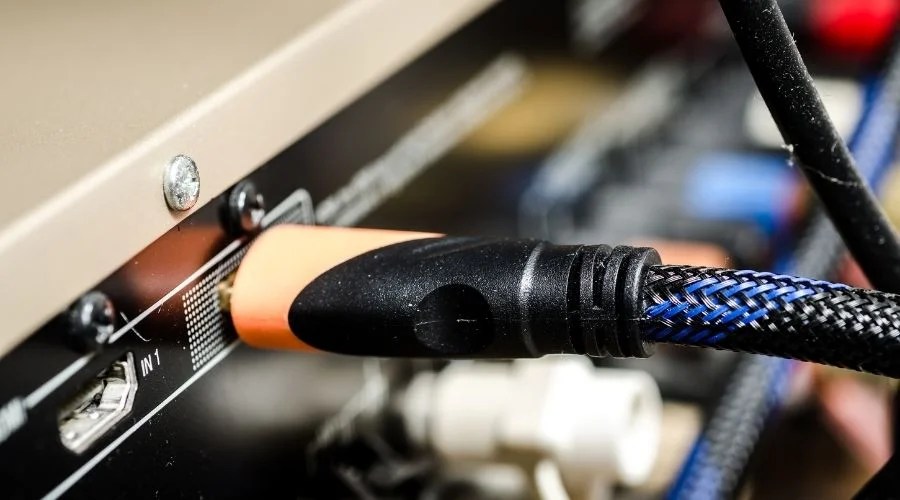 Hisense TV Wont Turn On [Here is WHY!]