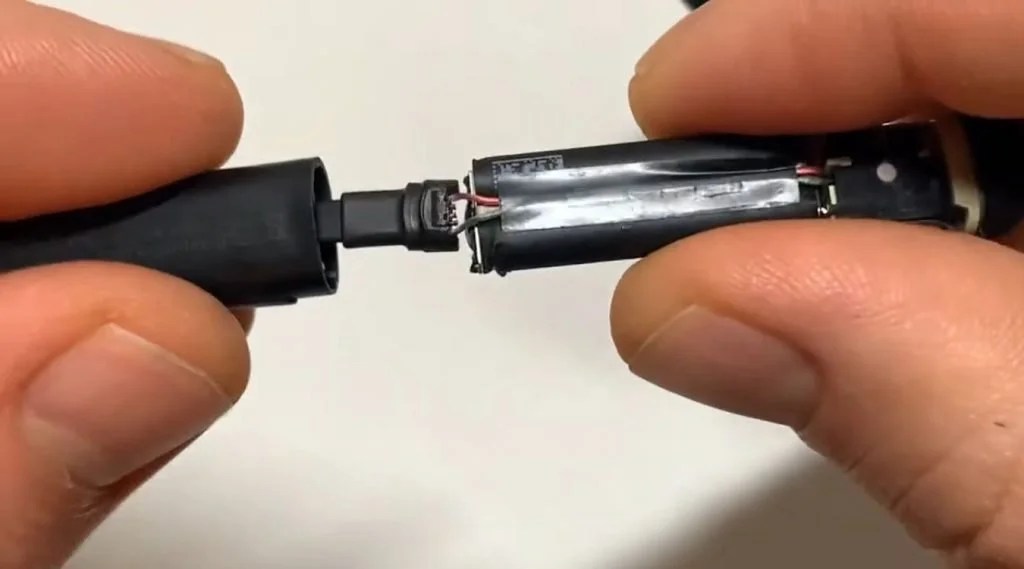 Beats X Flashing Red and White [FIXED!]