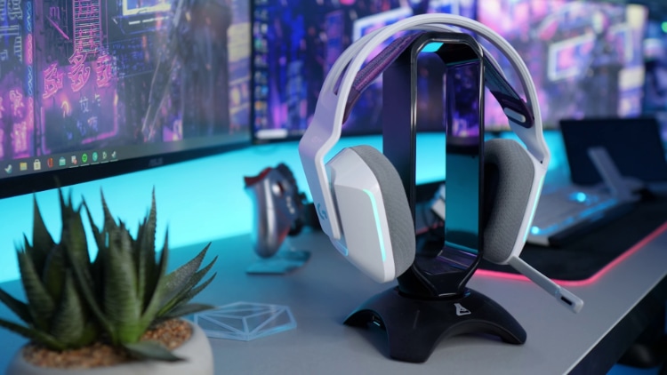 Logitech G733 Review - Tech Review Advisor