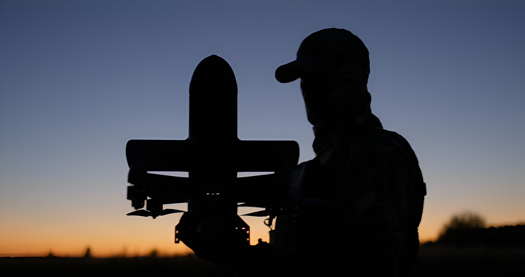 Drone interceptoare și drone kamikaze autonome BlueSpace în testare în facilitățile din Moreni cu inteligență artificială drone integrate. | sursa foto: TechRider