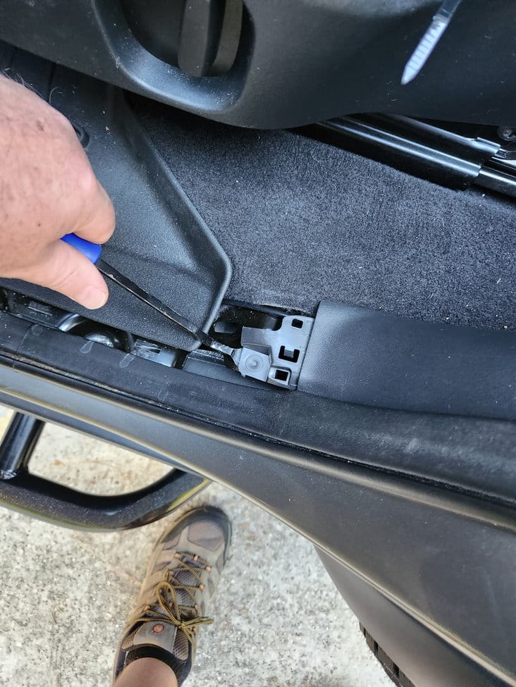 How to Fix the SOS Limited Functionality Error on Land Rover